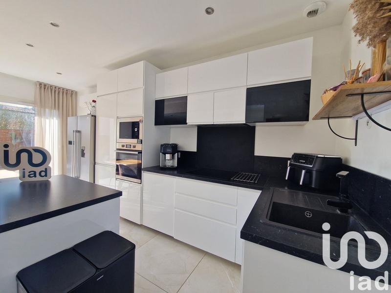 Maison - 82 m² - 4 pièces