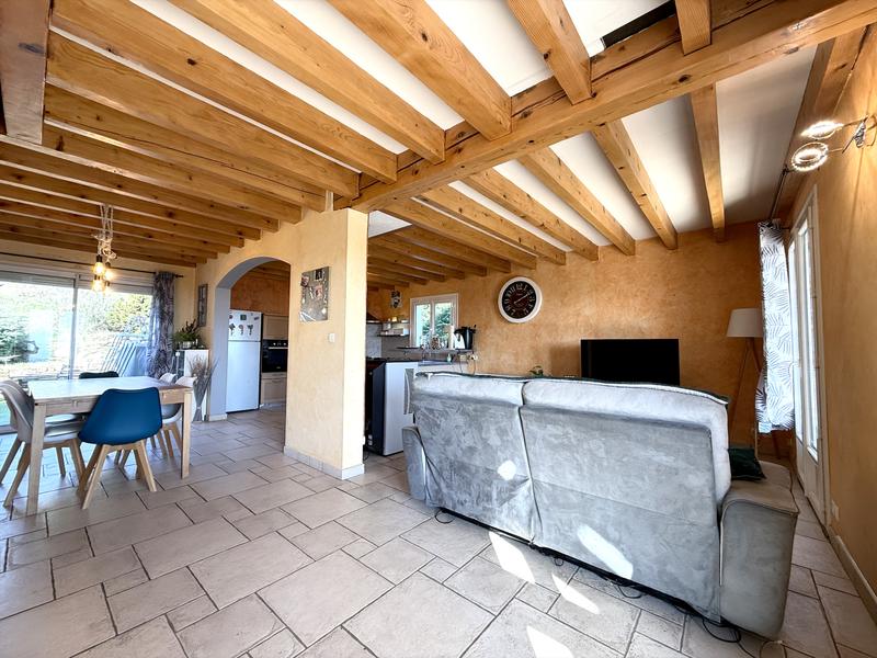 Villa - 102 m² - 7 pièces