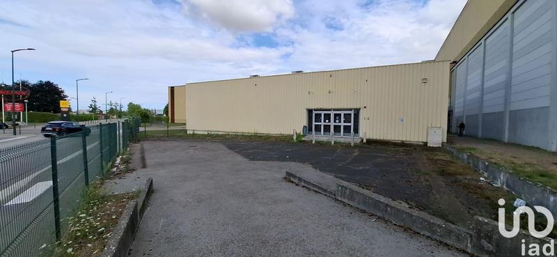 Local commercial - 1 000 m²