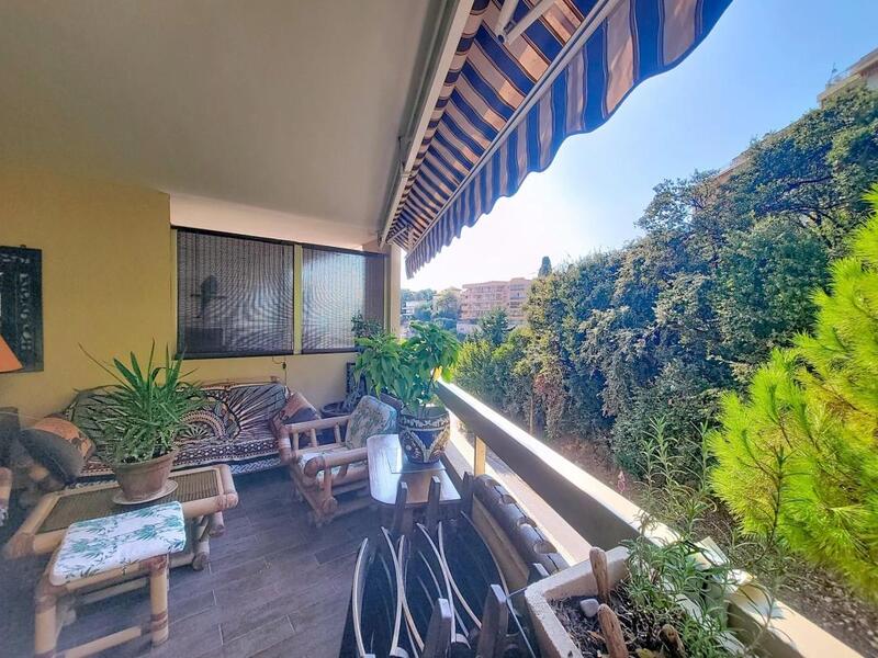 Appartement - 80 m² - 3 pièces