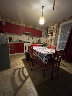 Maison - 85 m² - 3 pièces