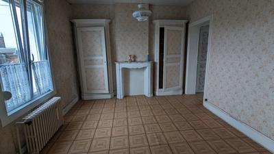 Maison - 160 m² - 9 pièces