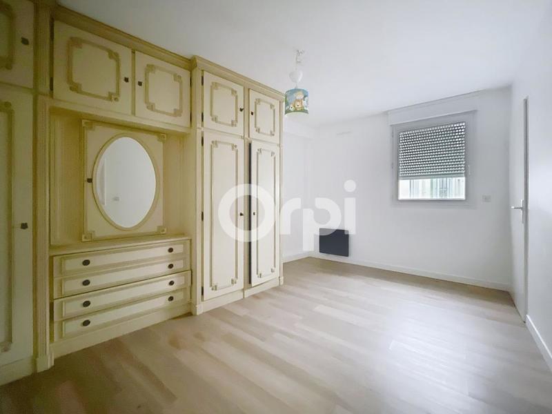 Appartement - 96 m² - 4 pièces