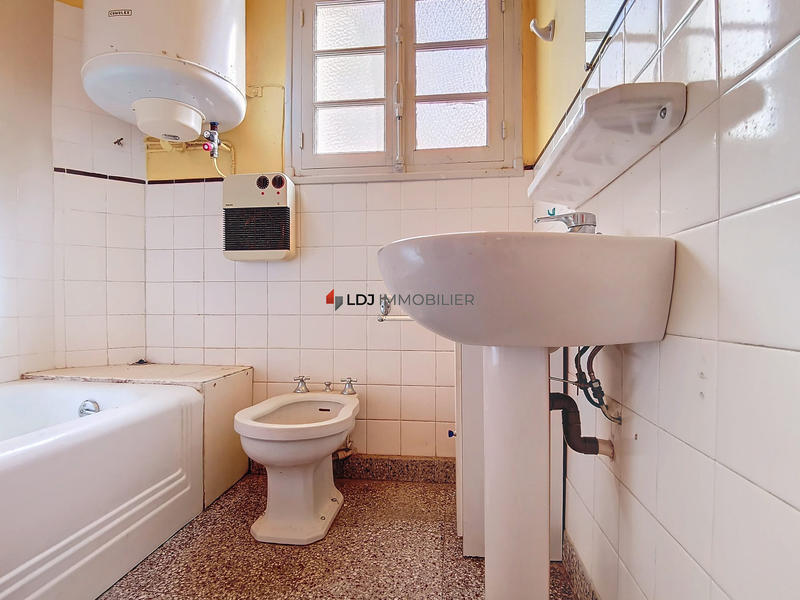 Maison ancienne - 138 m² - 7 pièces