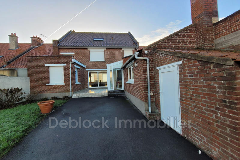 Maison - 160 m² - 5 pièces