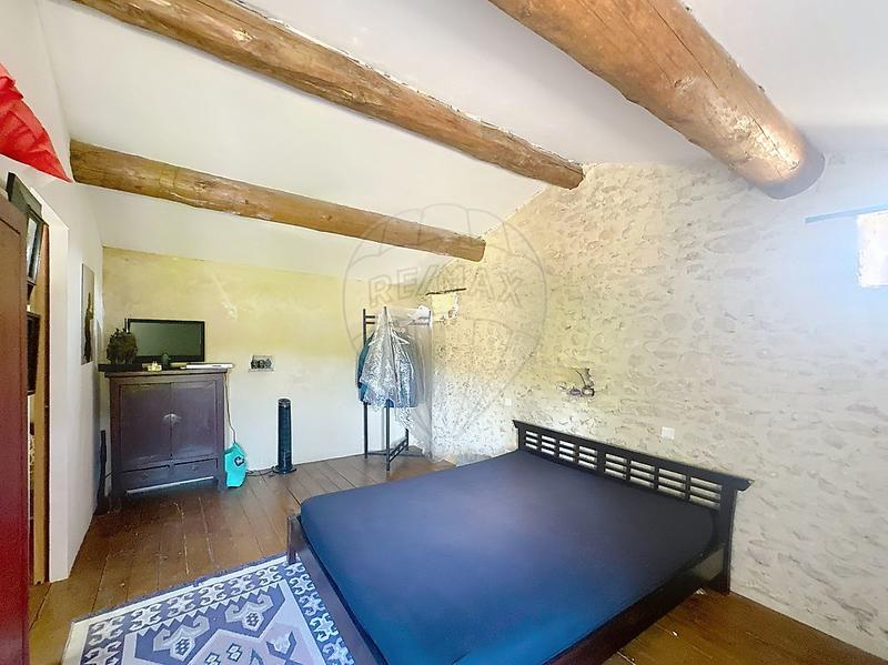 Maison en pierre - 118 m² - 4 pièces