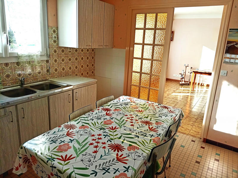 Maison - 93 m² - 5 pièces