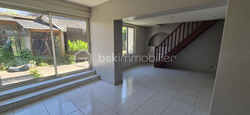 Maison - 91 m² - 4 pièces