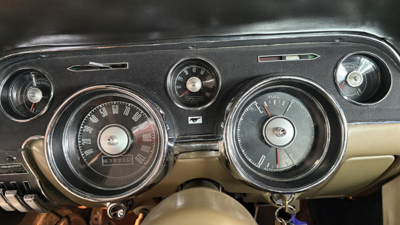 Ford Mustang Fastback Gold 1968 Code c 289 Ci V8