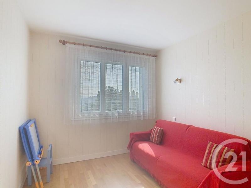 Maison - 279 m² - 12 pièces