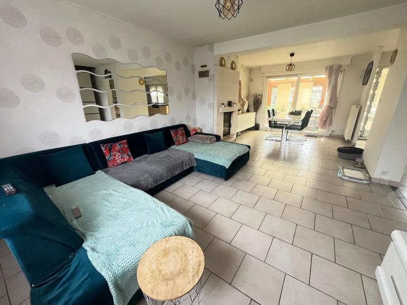 Maison - 135 m² - 4 pièces