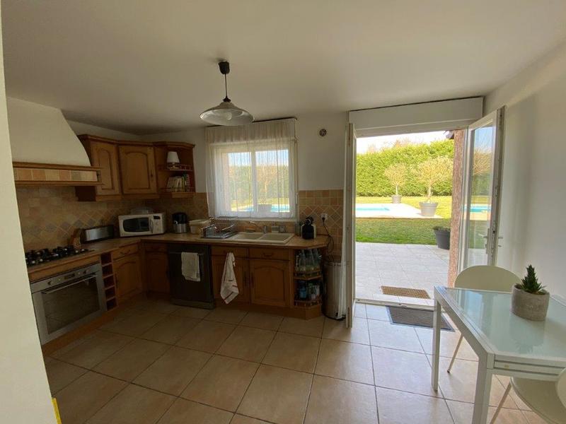 Maison - 288 m² - 10 pièces