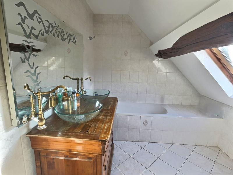 Maison - 100 m² - 5 pièces