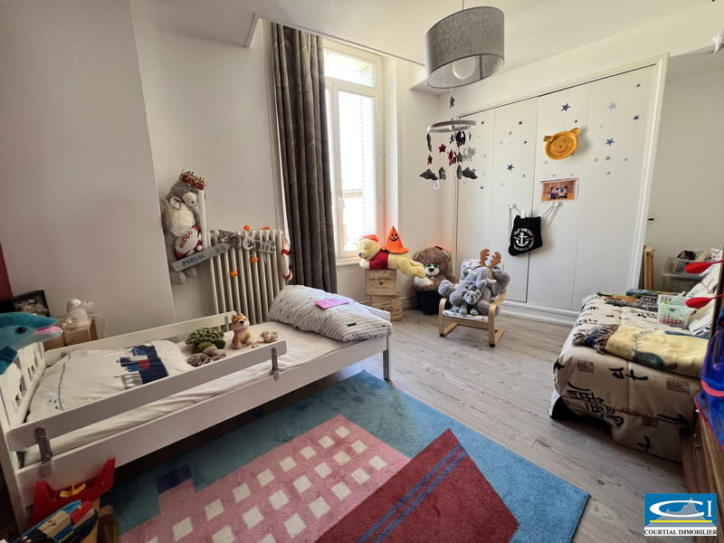 Appartement - 112 m² - 3 pièces