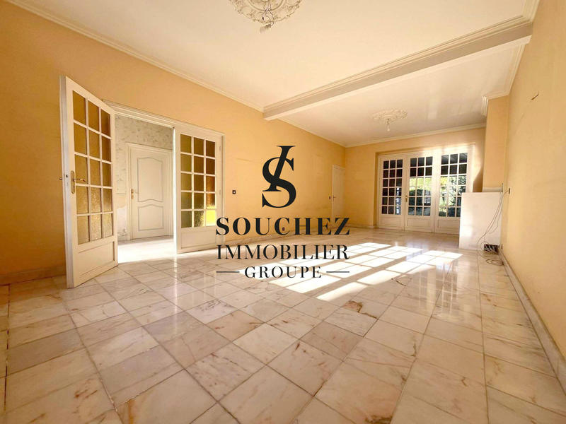 Maison ancienne - 235 m² - 8 pièces