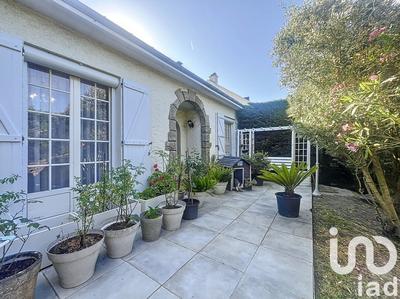 Maison - 102 m² - 4 pièces