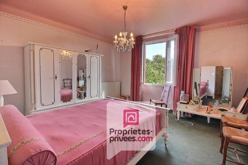 Maison - 151 m² - 7 pièces