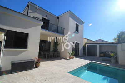 Maison - 128 m² - 5 pièces