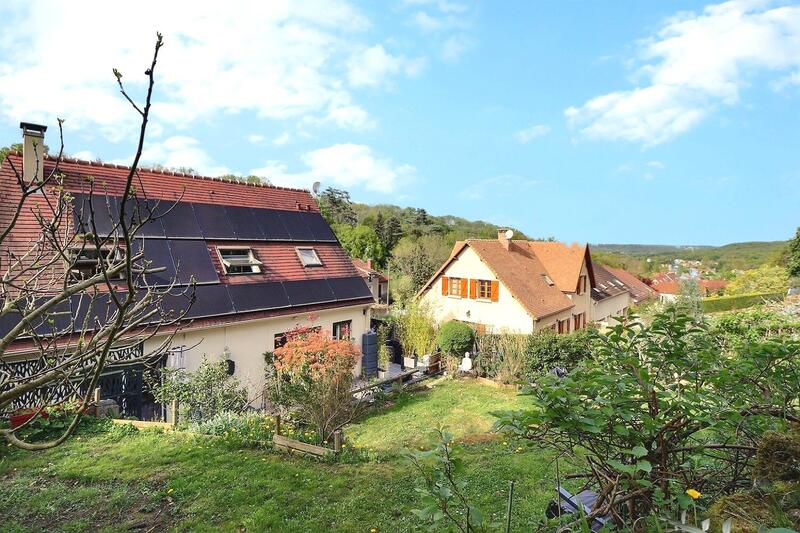 Maison traditionnelle - 131 m² - 7 pièces