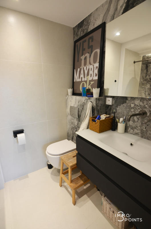 Appartement - 81 m² - 3 pièces