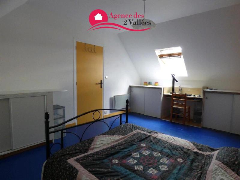 Maison - 122 m² - 8 pièces