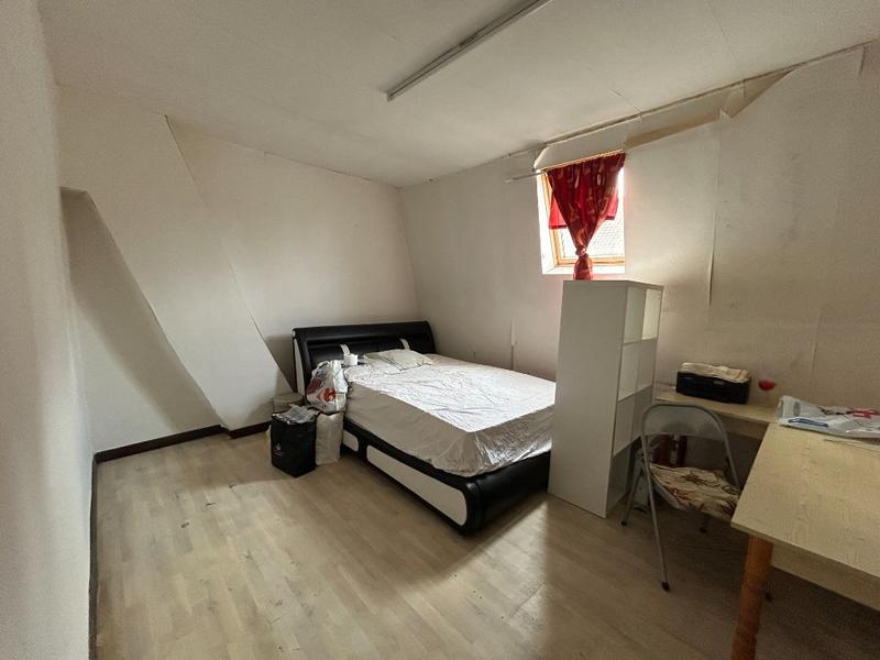 Immeuble - 180 m² - 4 pièces