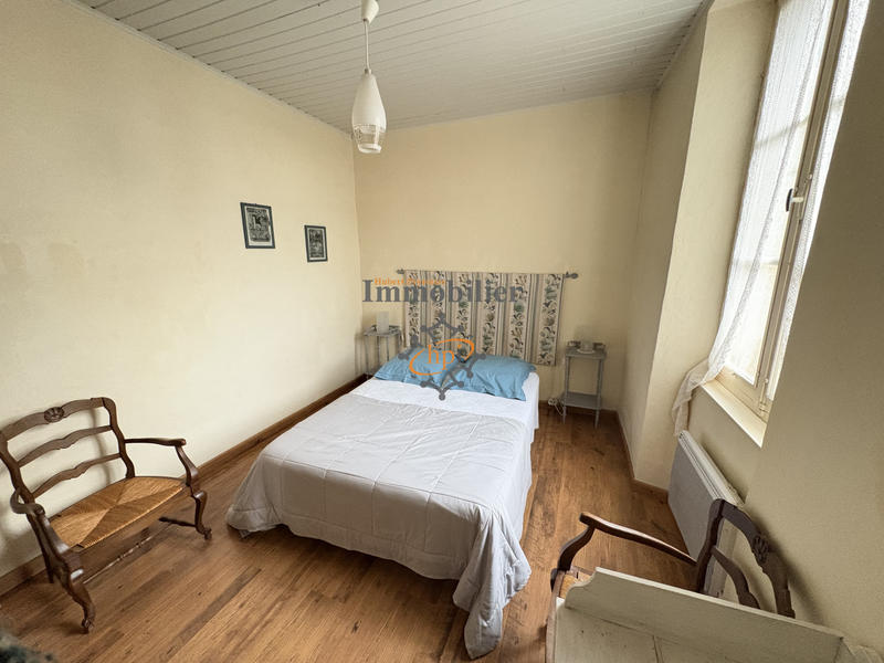 Maison - 104 m² - 4 pièces