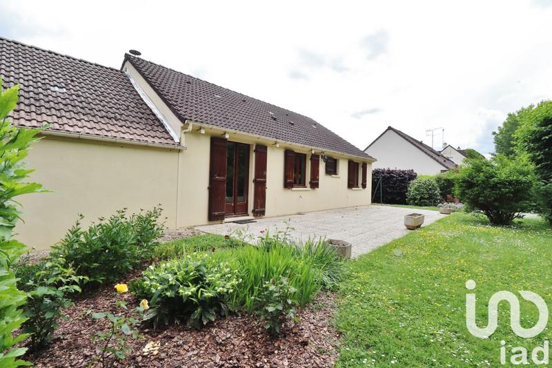 Maison - 93 m² - 4 pièces