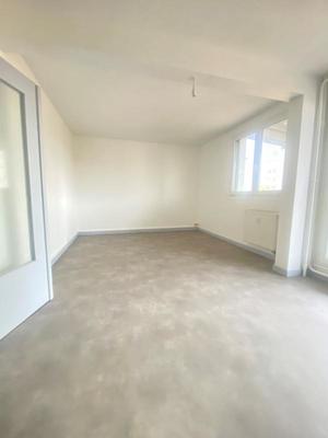Appartement - 76 m² - 3 pièces