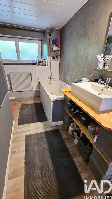 Appartement - 99 m² - 2 pièces