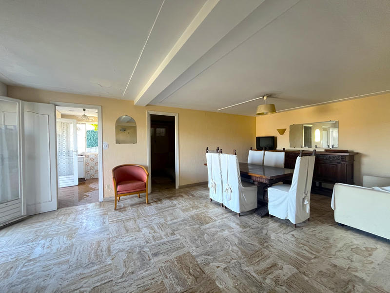 Maison - 195 m² - 7 pièces