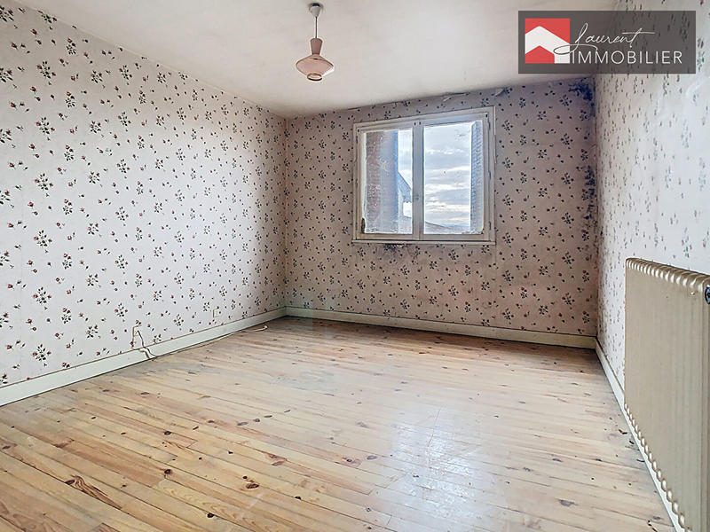 Maison - 160 m² - 8 pièces