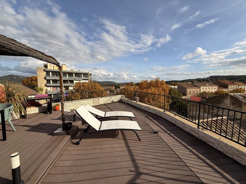 Appartement - 95 m² - 3 pièces