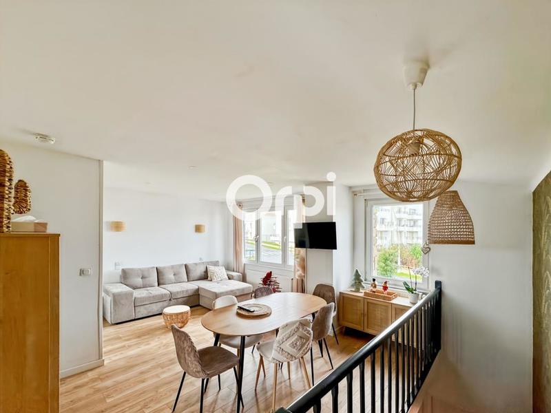 Maison - 174 m² - 5 pièces