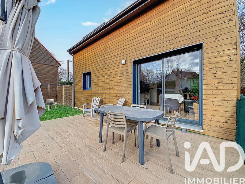 Maison - 94 m² - 5 pièces