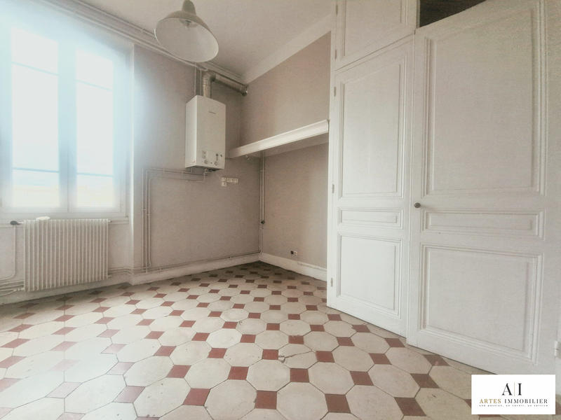 Appartement - 83 m² - 4 pièces