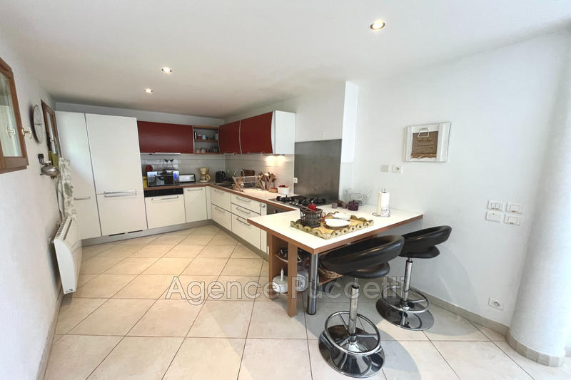 Maison - 112 m² - 4 pièces