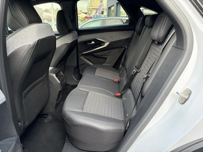 Peugeot 3008 III 1.2 Hybrid 145 E-Dcs6 Allure