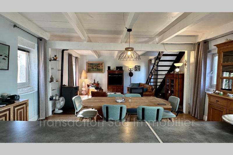 Maison - 280 m² - 11 pièces