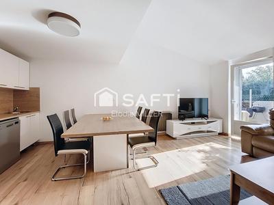 Duplex - 85 m² - 4 pièces