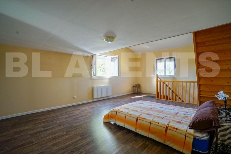 Villa - 180 m² - 7 pièces