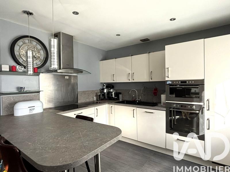 Maison - 125 m² - 5 pièces