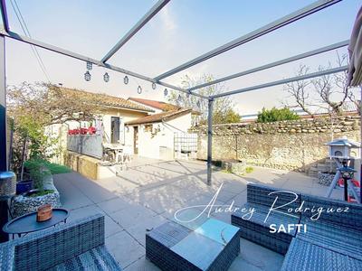 Maison - 80 m² - 4 pièces