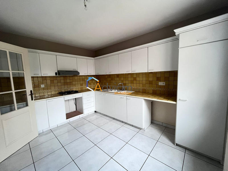 Maison - 99 m² - 4 pièces