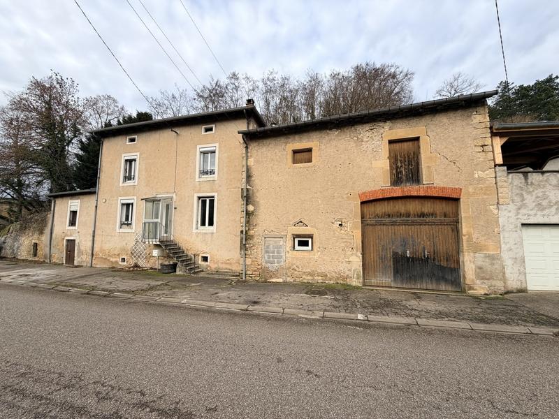 Maison - 90 m² - 4 pièces