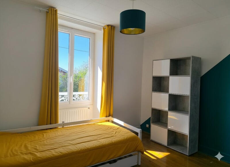 Maison - 98 m² - 6 pièces