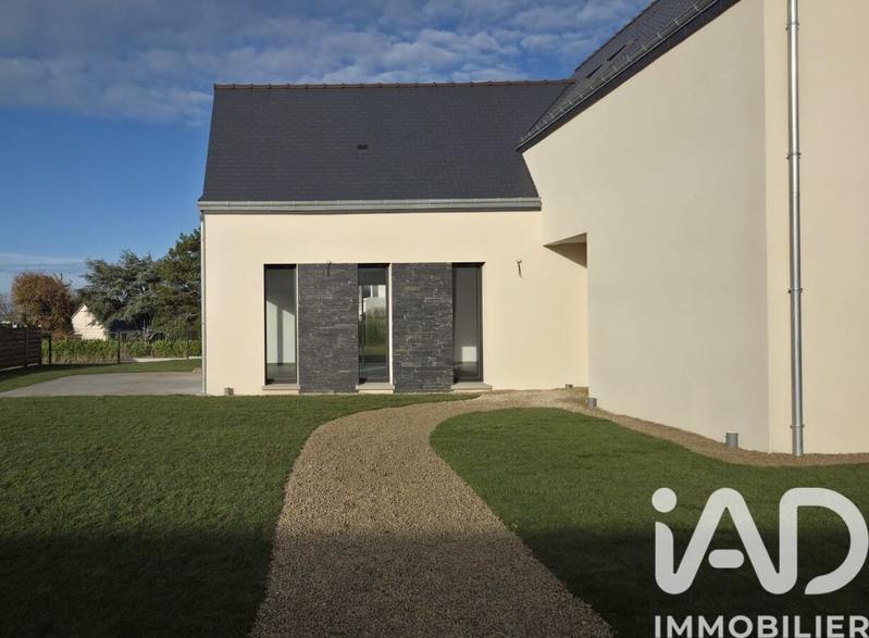 Maison - 140 m² - 5 pièces