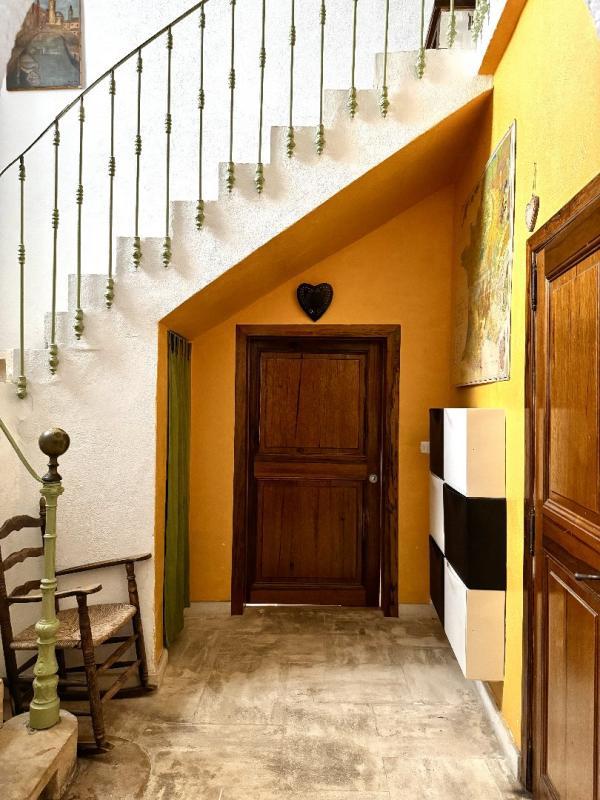 Maison - 208 m² - 7 pièces