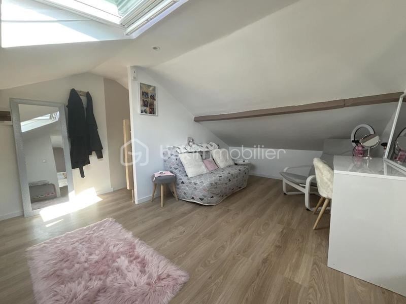 Maison traditionnelle - 108 m² - 4 pièces