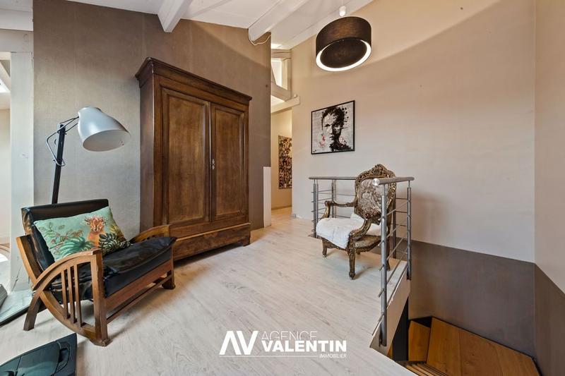 Maison - 195 m² - 6 pièces